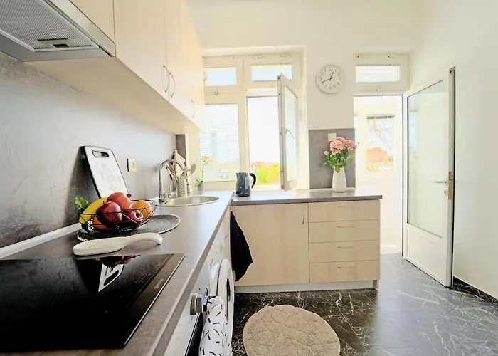 Διαμέρισμα Cozy 1-bedroom Flat In The Very Center Of Σόφια