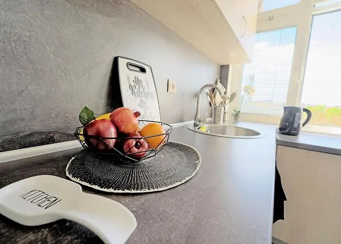 Cozy 1-bedroom Flat In The Very Center Of Σόφια