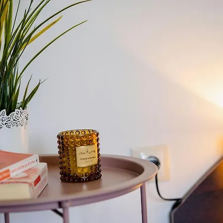 Lejlighed Cozy 1-bedroom Flat In The Very Center Of